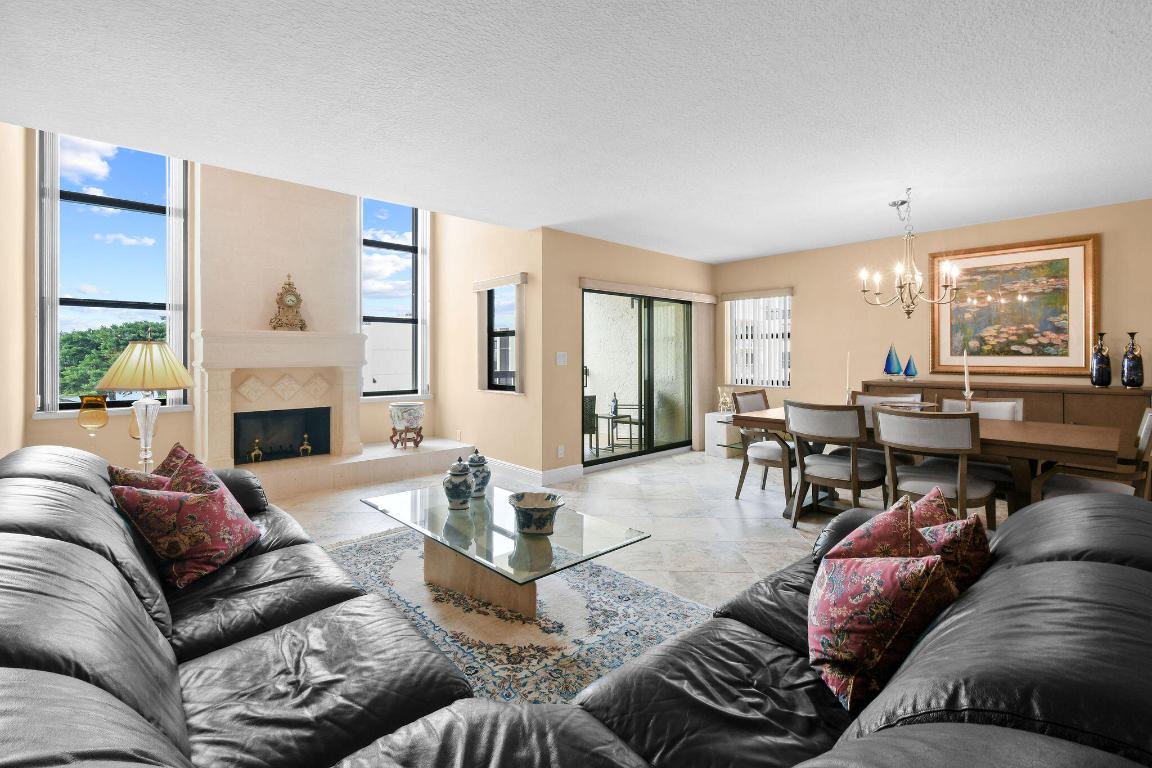 364 Golfview Rd #506 North Palm Beach, FL 33408