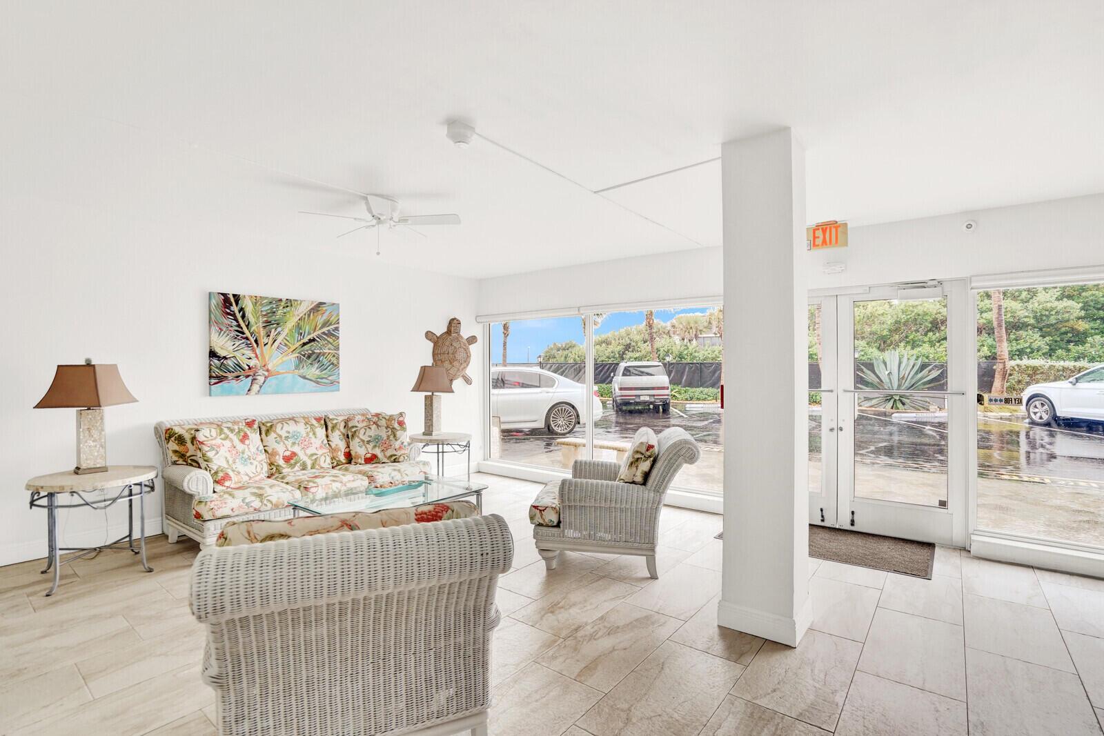 3030 S Ocean Blvd #332 Palm Beach, FL 33480