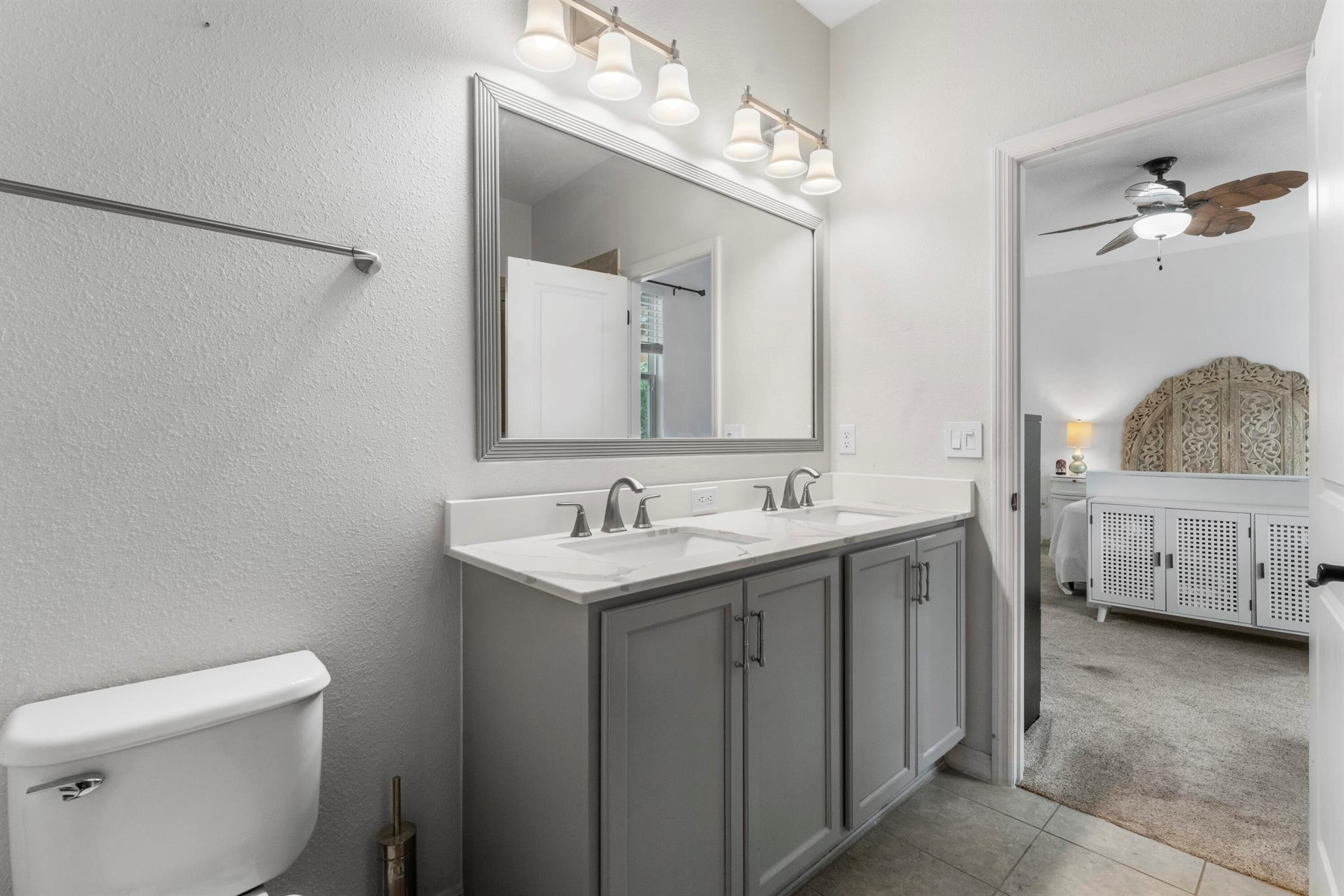 110 65th Ave Bradenton, FL 34203