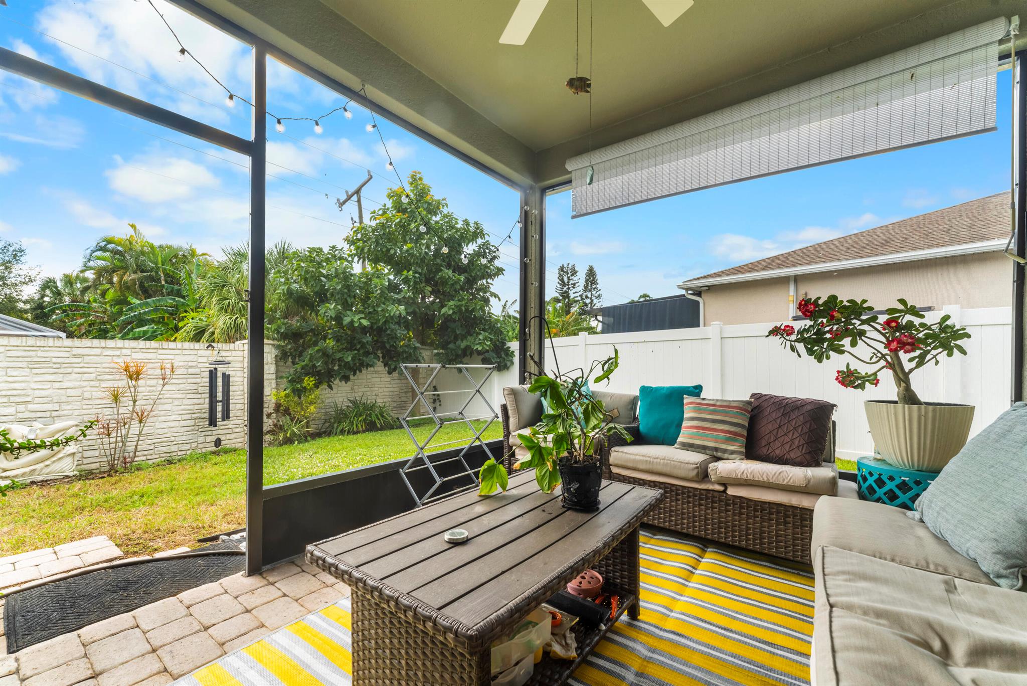 110 65th Ave Bradenton, FL 34203