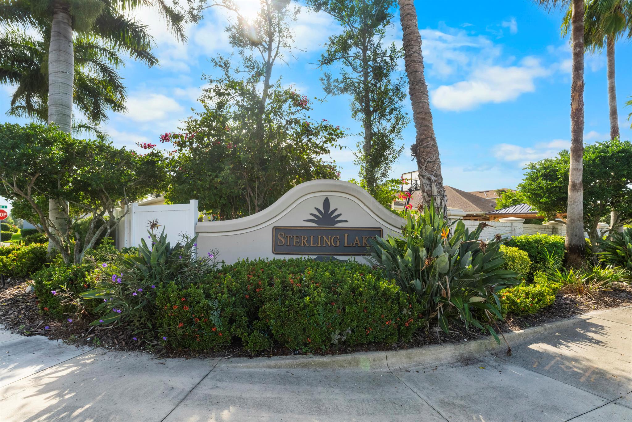 110 65th Ave Bradenton, FL 34203