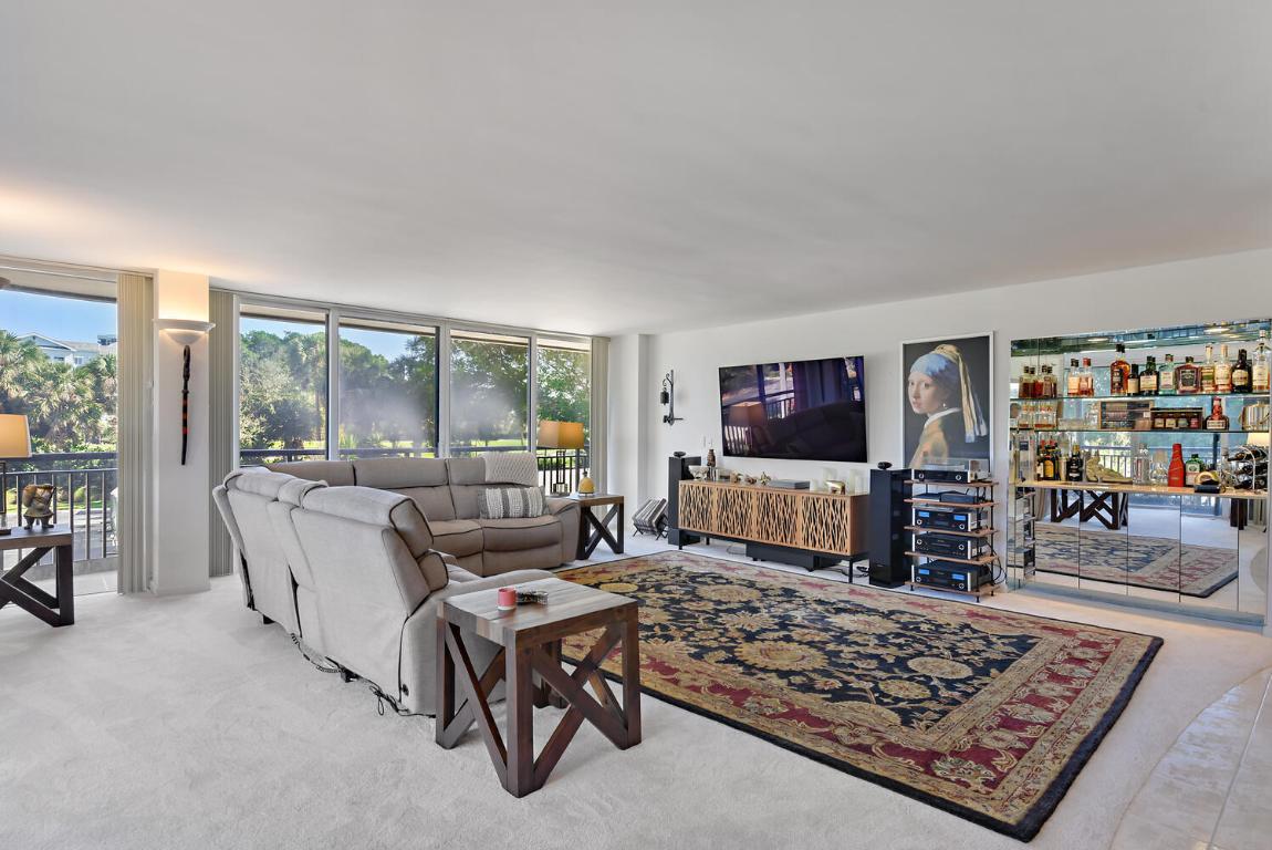 2427 Presidential #204