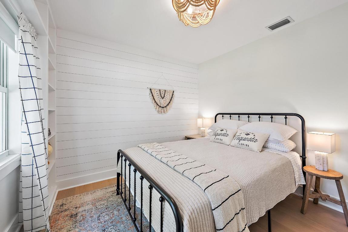 1604 Seabrook Tequesta, FL 33469