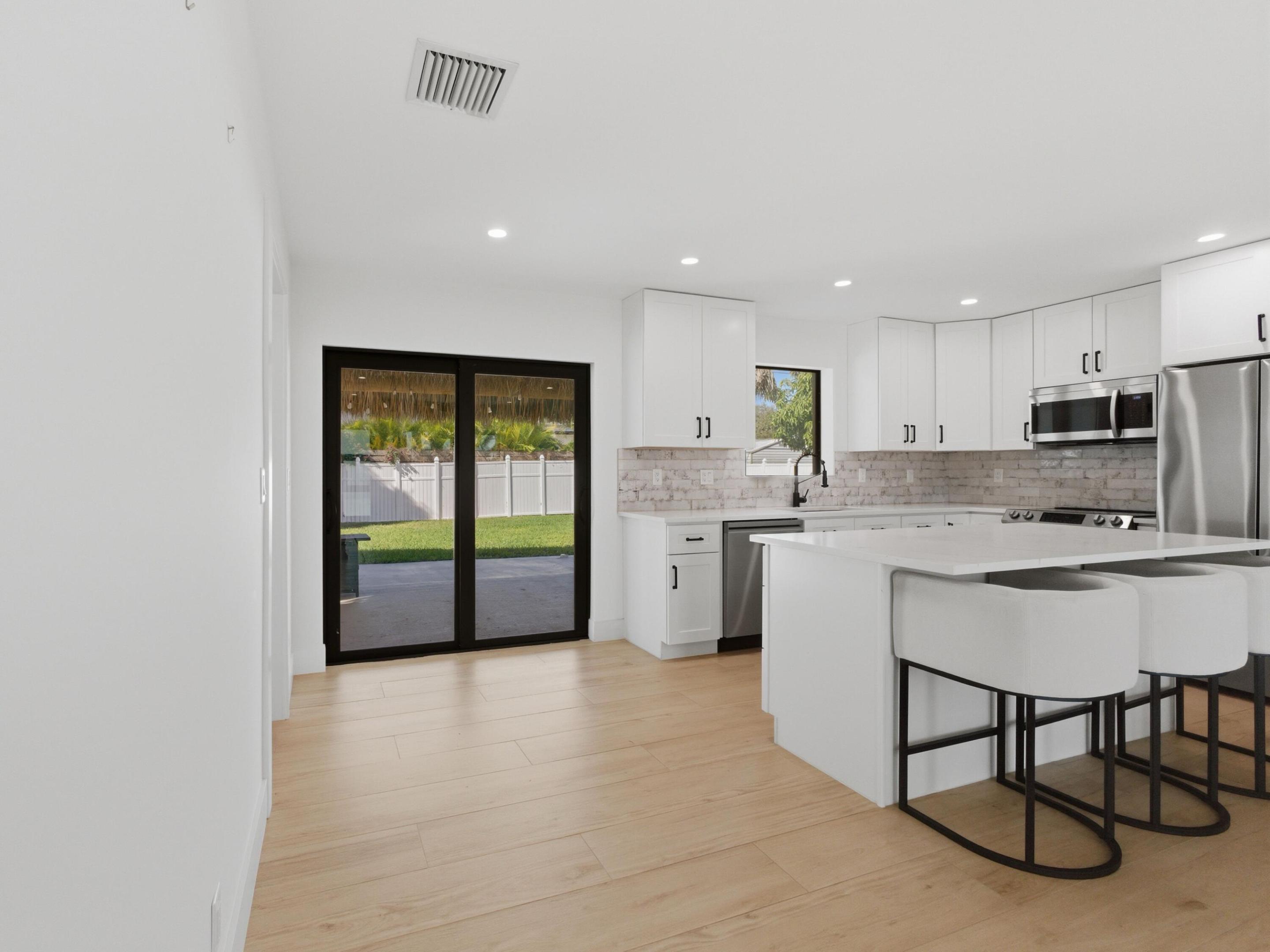 19124 SE Fearnley Jupiter, FL 33469