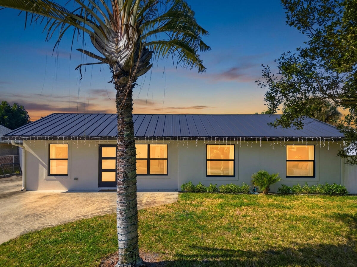 19124 SE Fearnley Jupiter, FL 33469