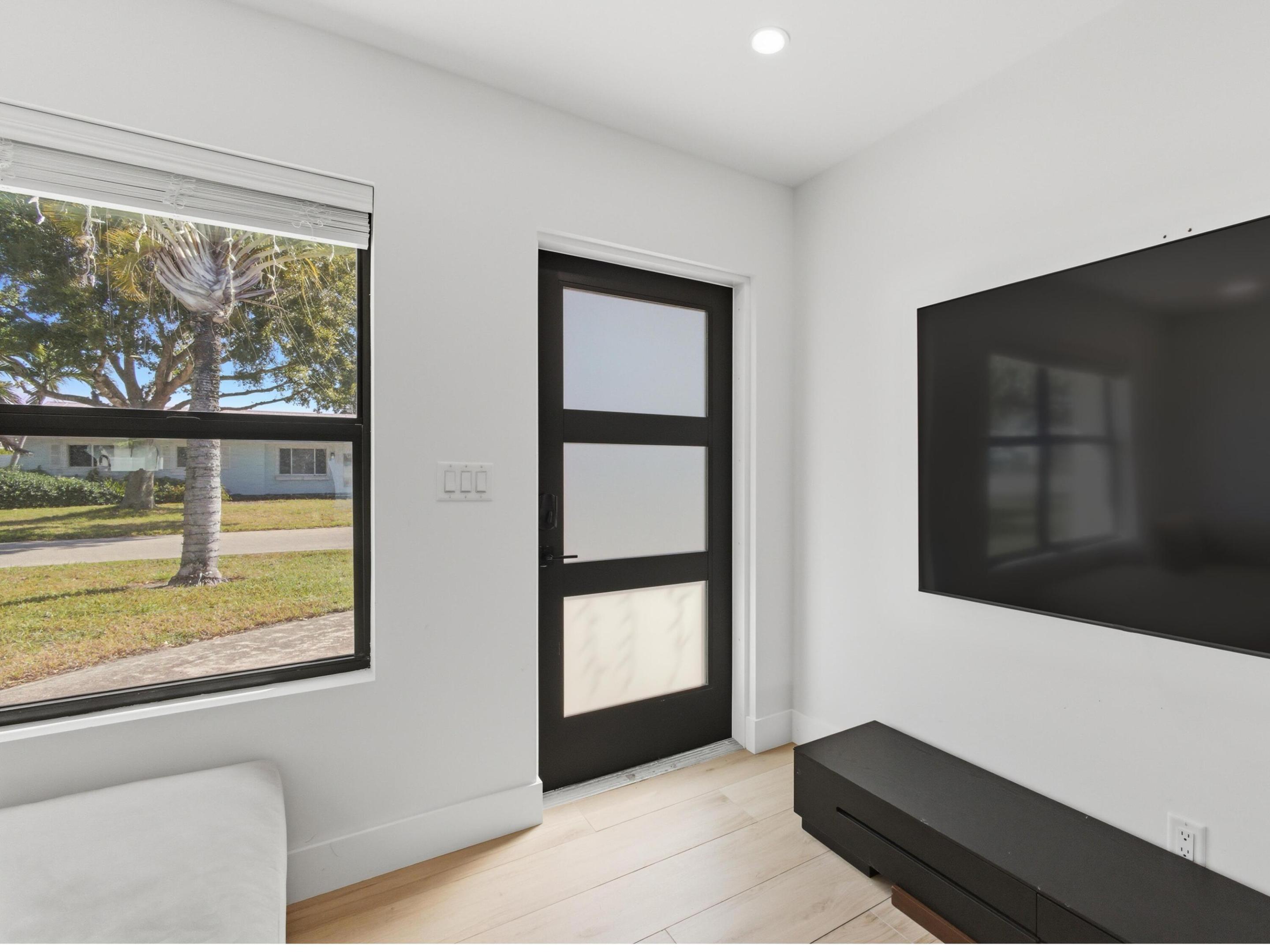 19124 SE Fearnley Jupiter, FL 33469