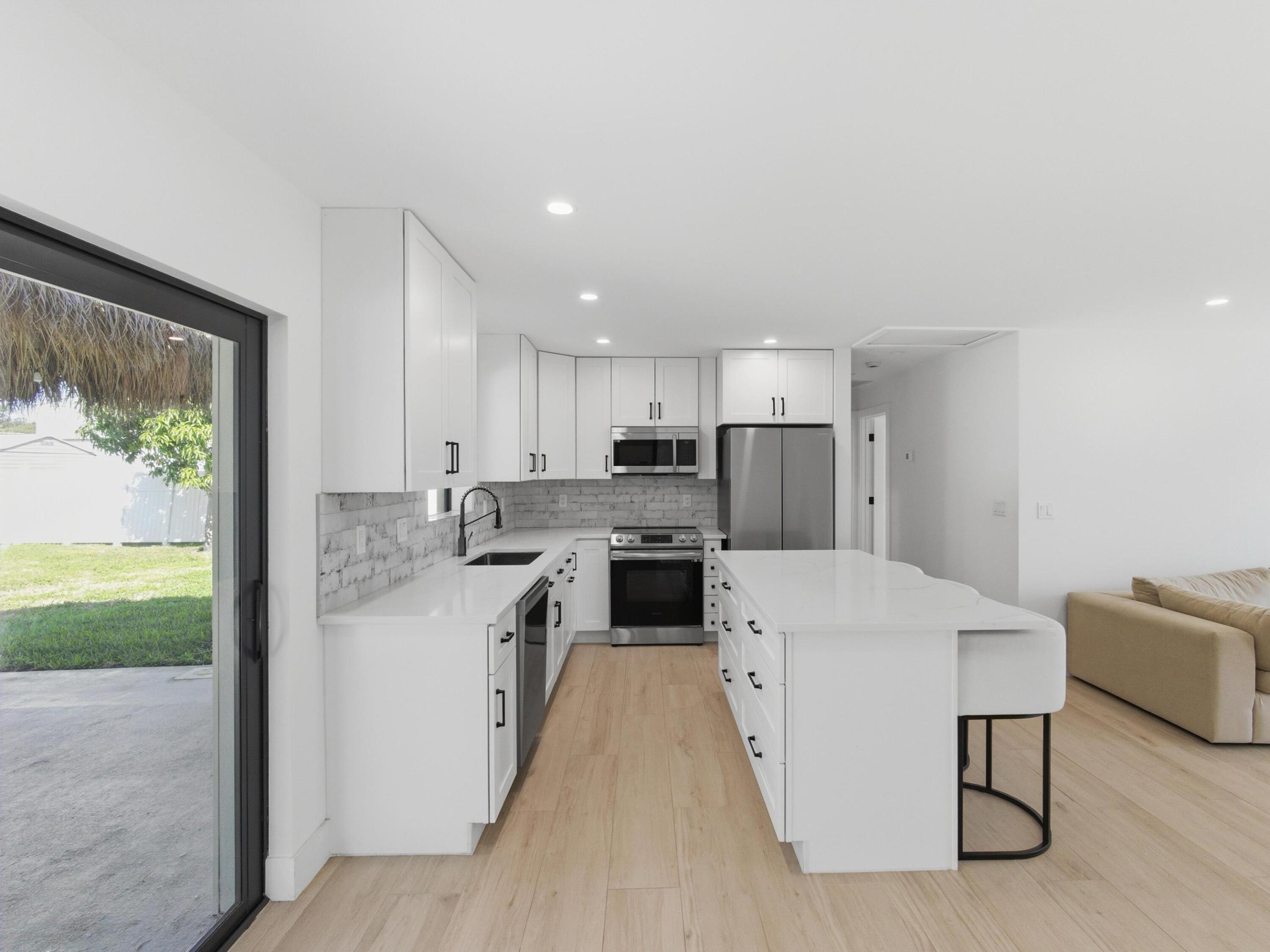 19124 SE Fearnley Jupiter, FL 33469