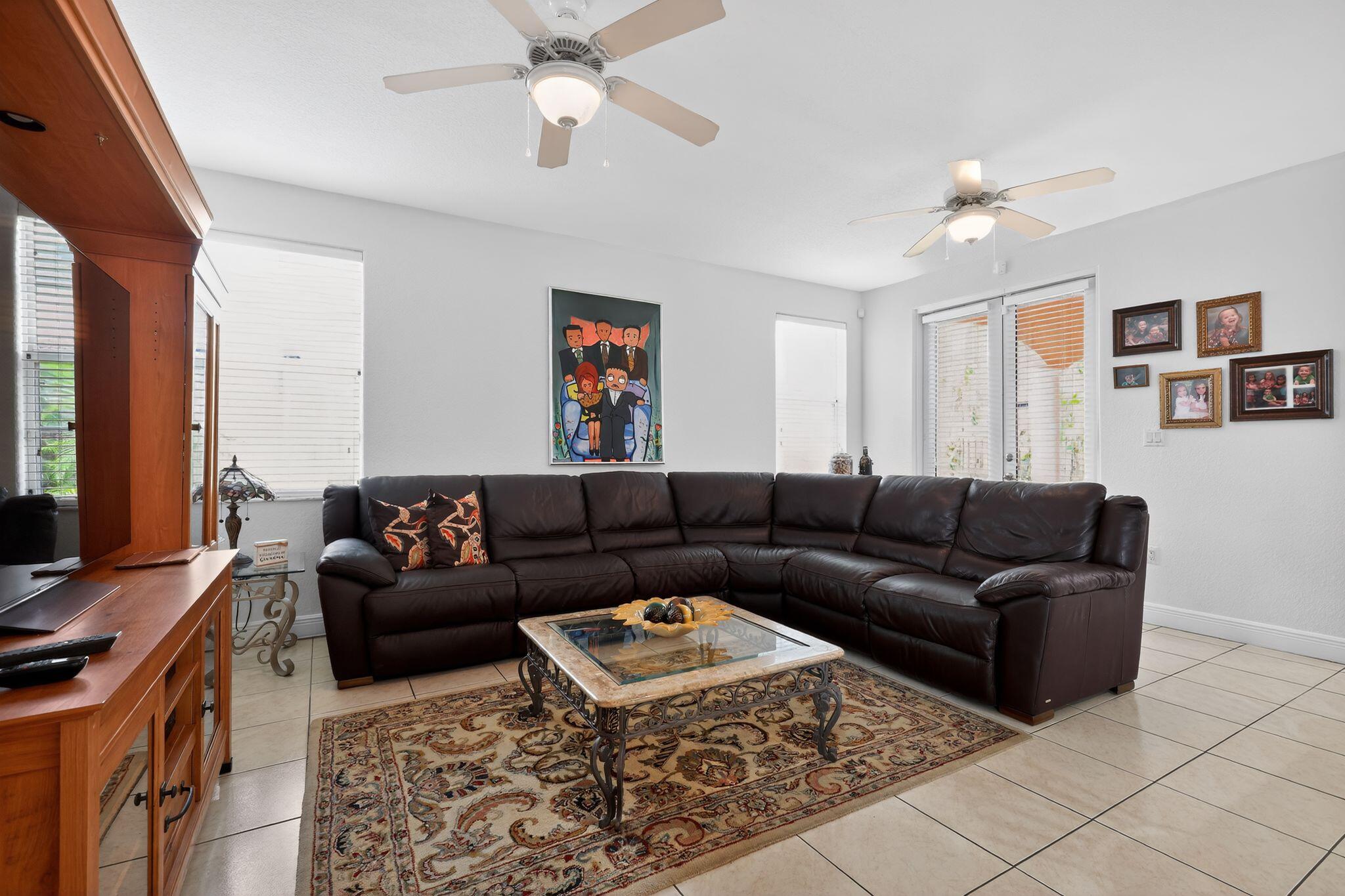 16613 NW 77th Miami Lakes, FL 33016