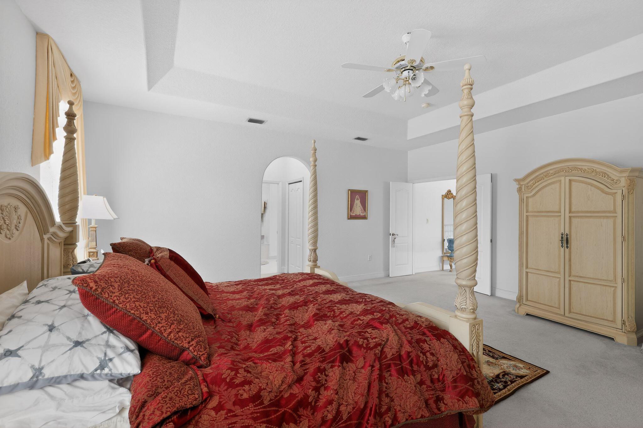 16613 NW 77th Miami Lakes, FL 33016