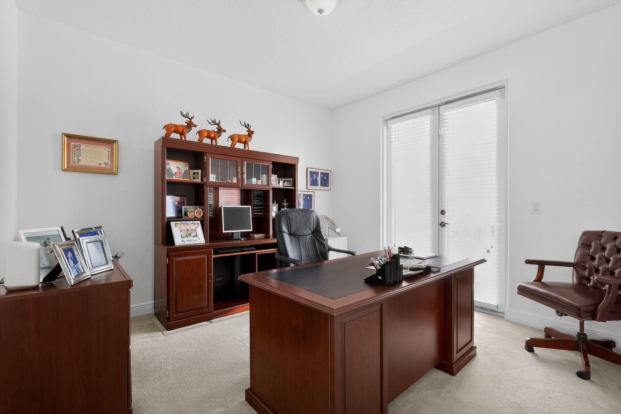 16613 NW 77th Miami Lakes, FL 33016