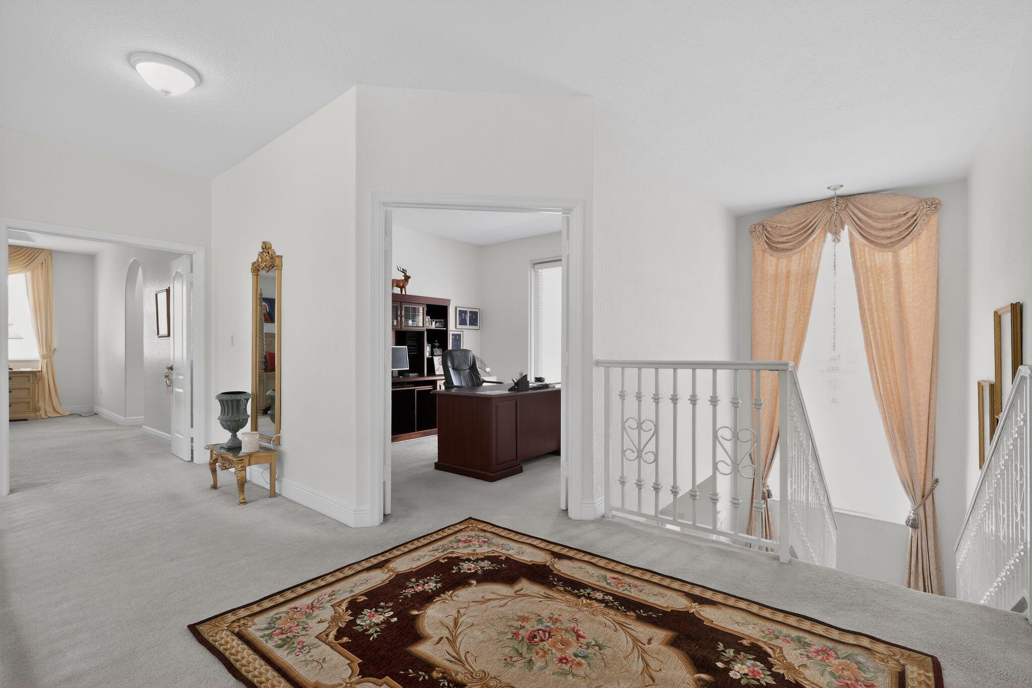 16613 NW 77th Miami Lakes, FL 33016