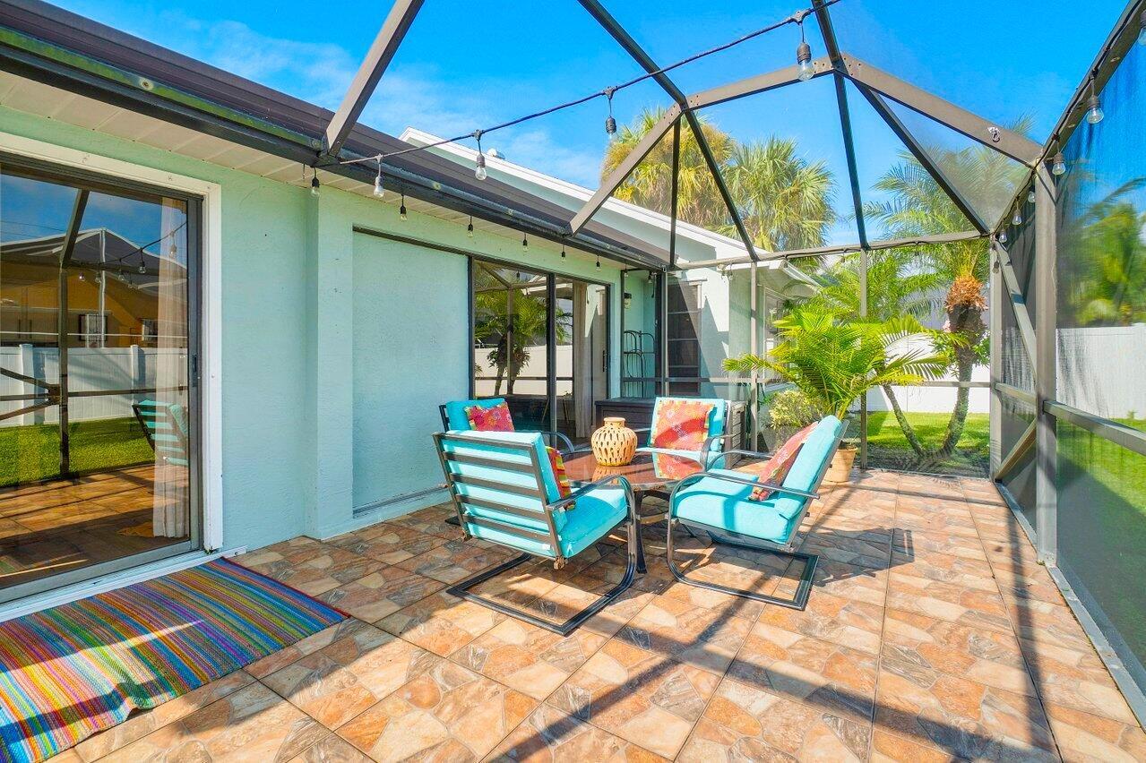 6085 Robinson Jupiter, FL 33458