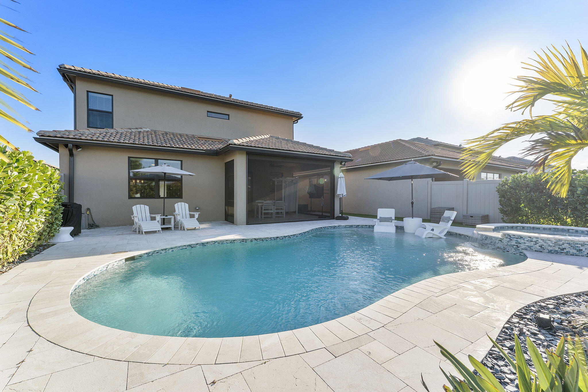 8623 Patron Lake Worth, FL 33467