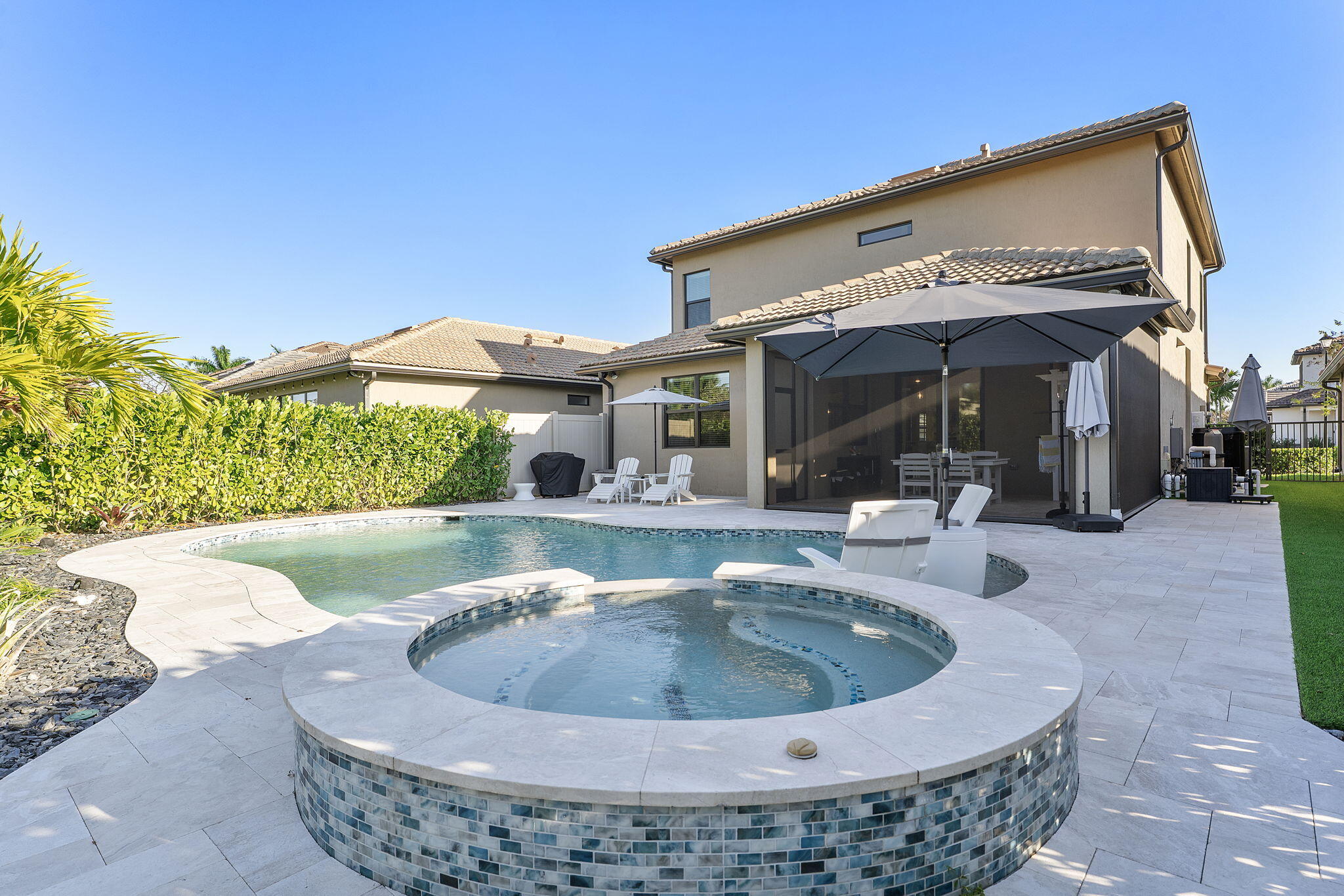 8623 Patron Lake Worth, FL 33467