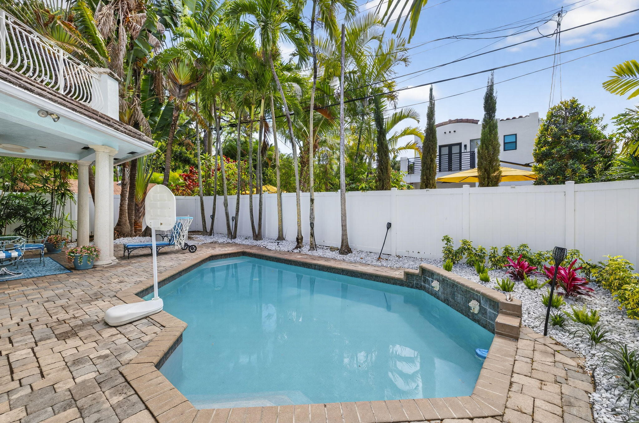 1020 SE 11th Fort Lauderdale, FL 33316