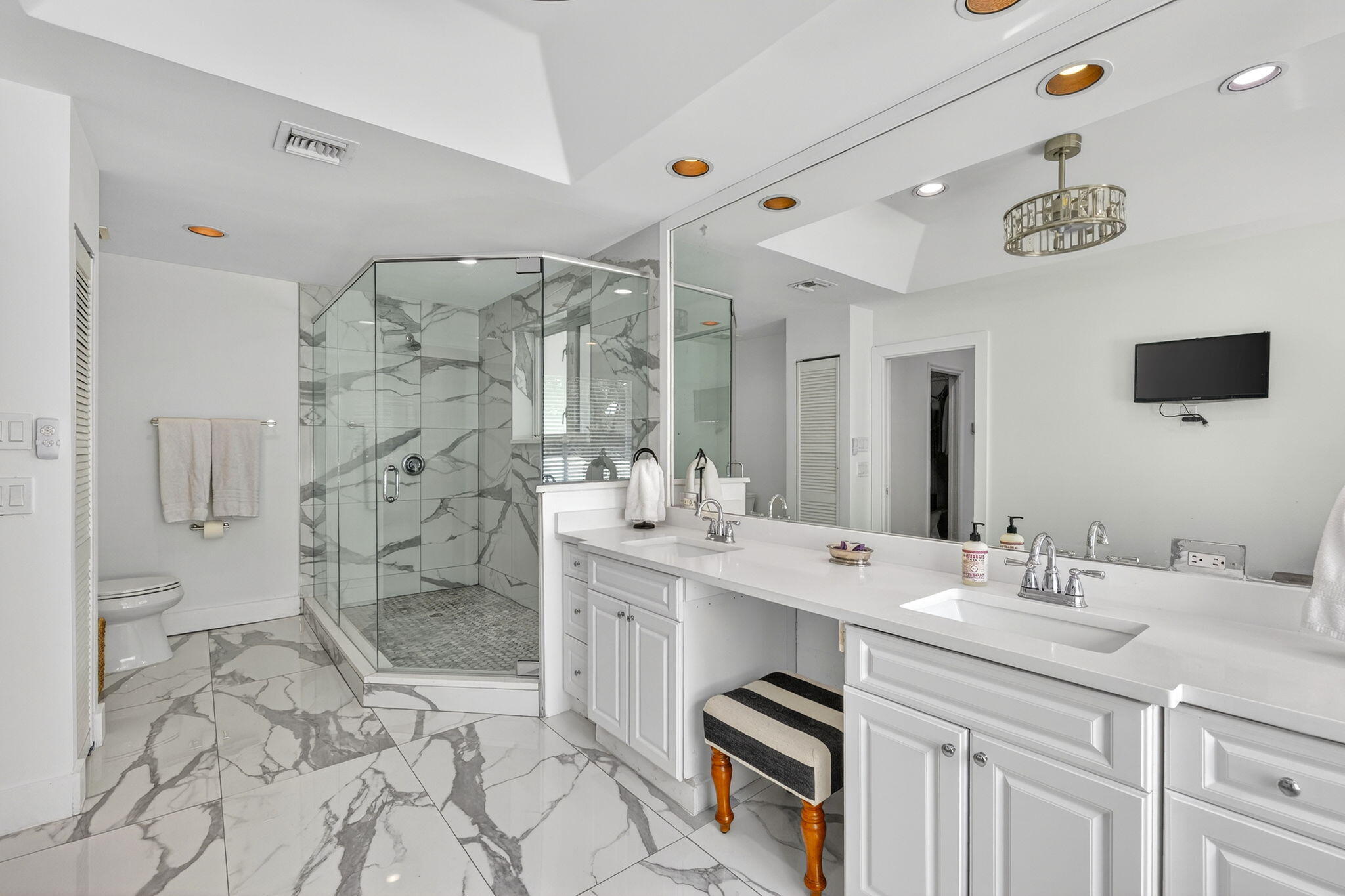 1020 SE 11th Fort Lauderdale, FL 33316