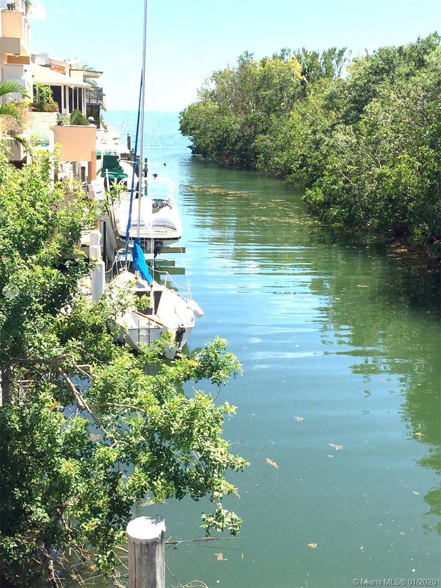 3544 Rockerman Rd Miami, FL 33133