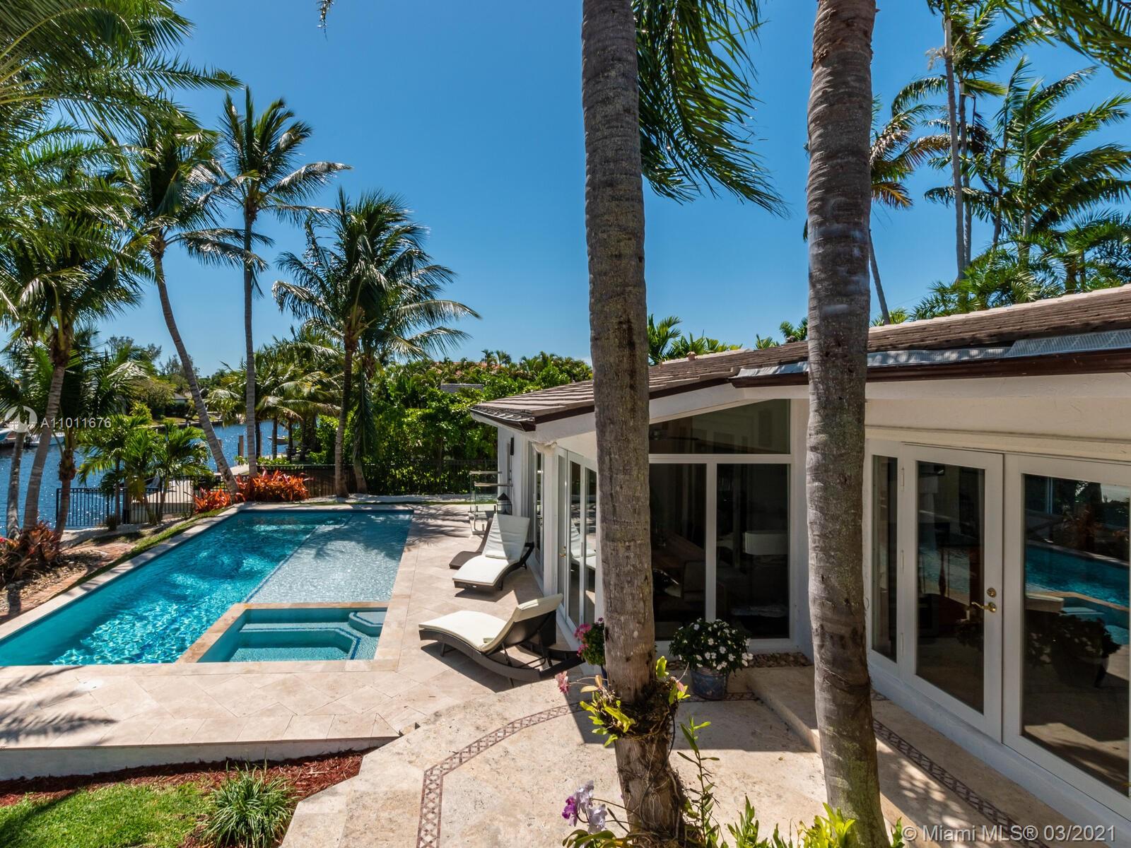 12521 Ramiro St Coral Gables, FL 33156