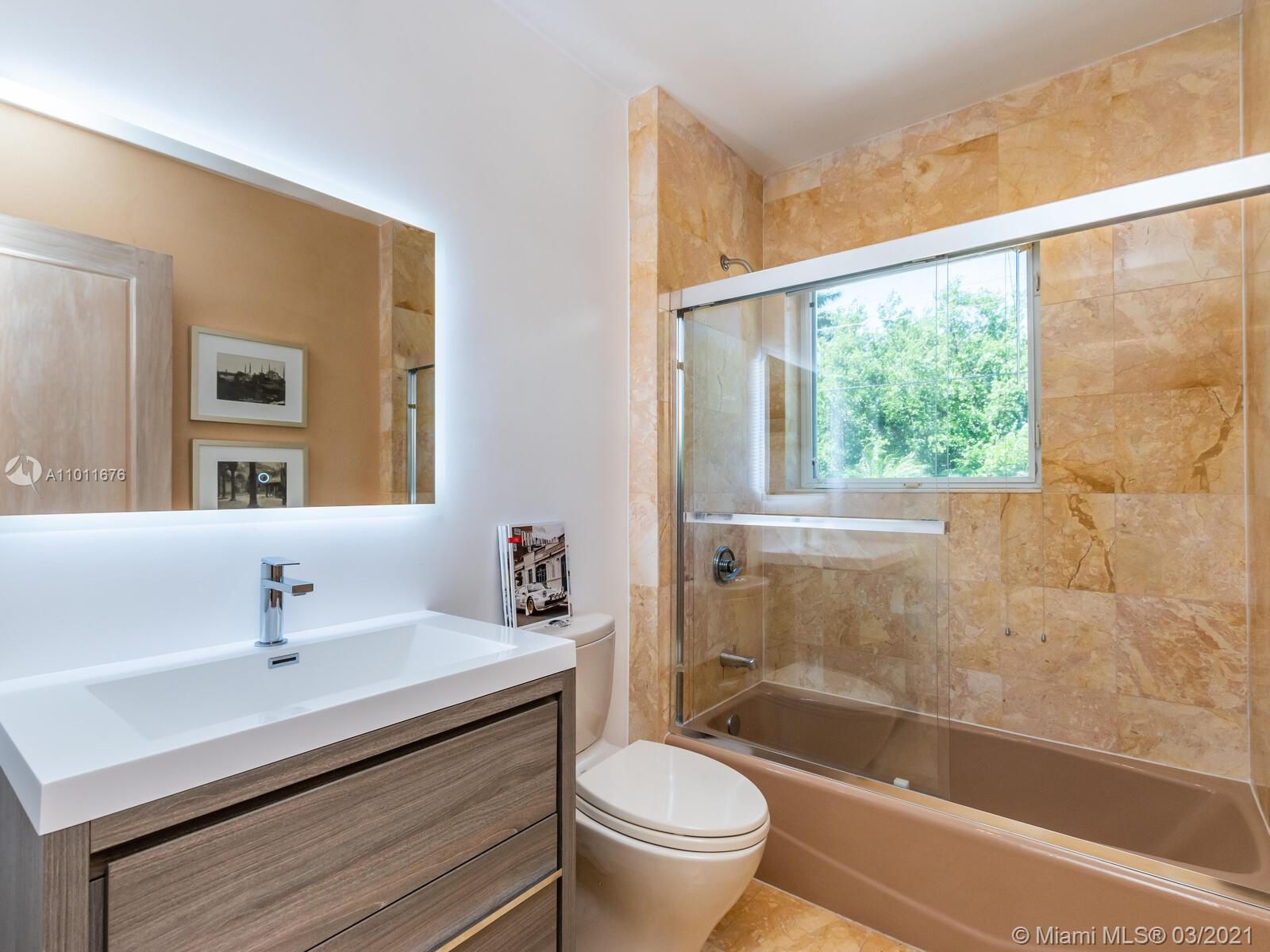 12521 Ramiro St Coral Gables, FL 33156