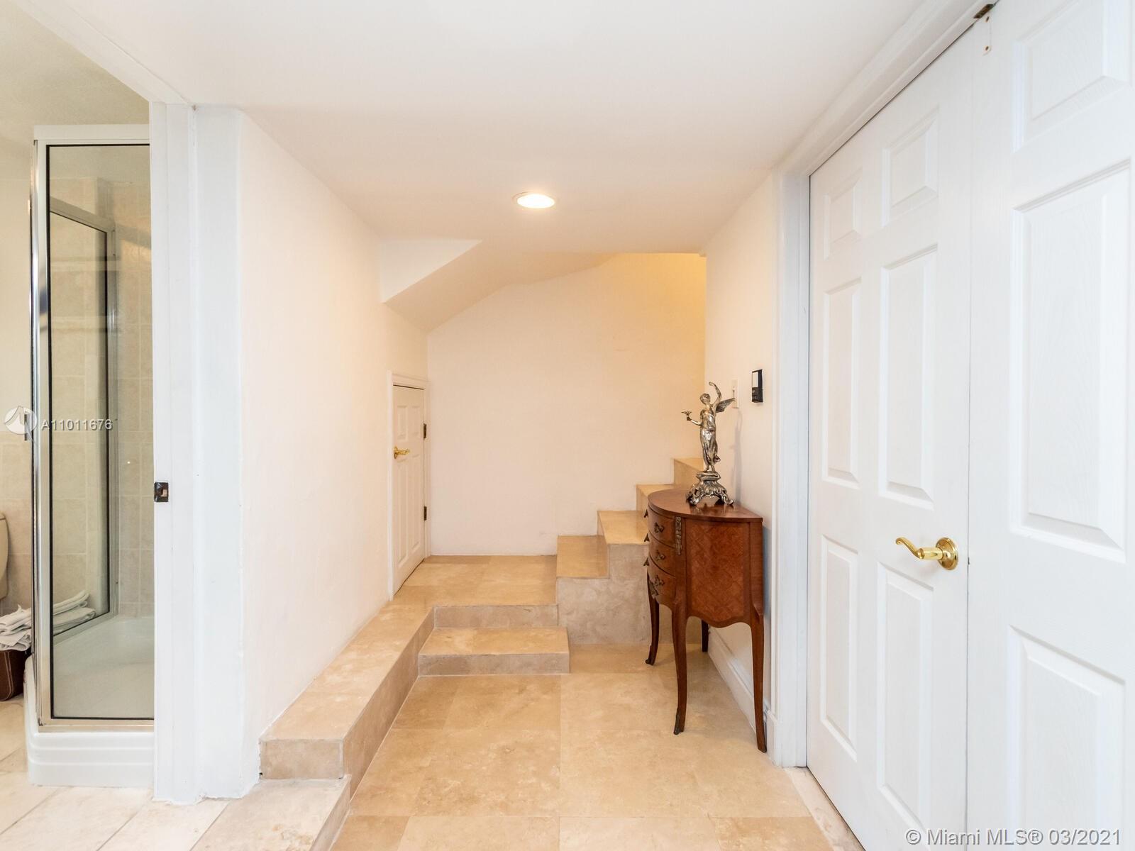 12521 Ramiro St Coral Gables, FL 33156