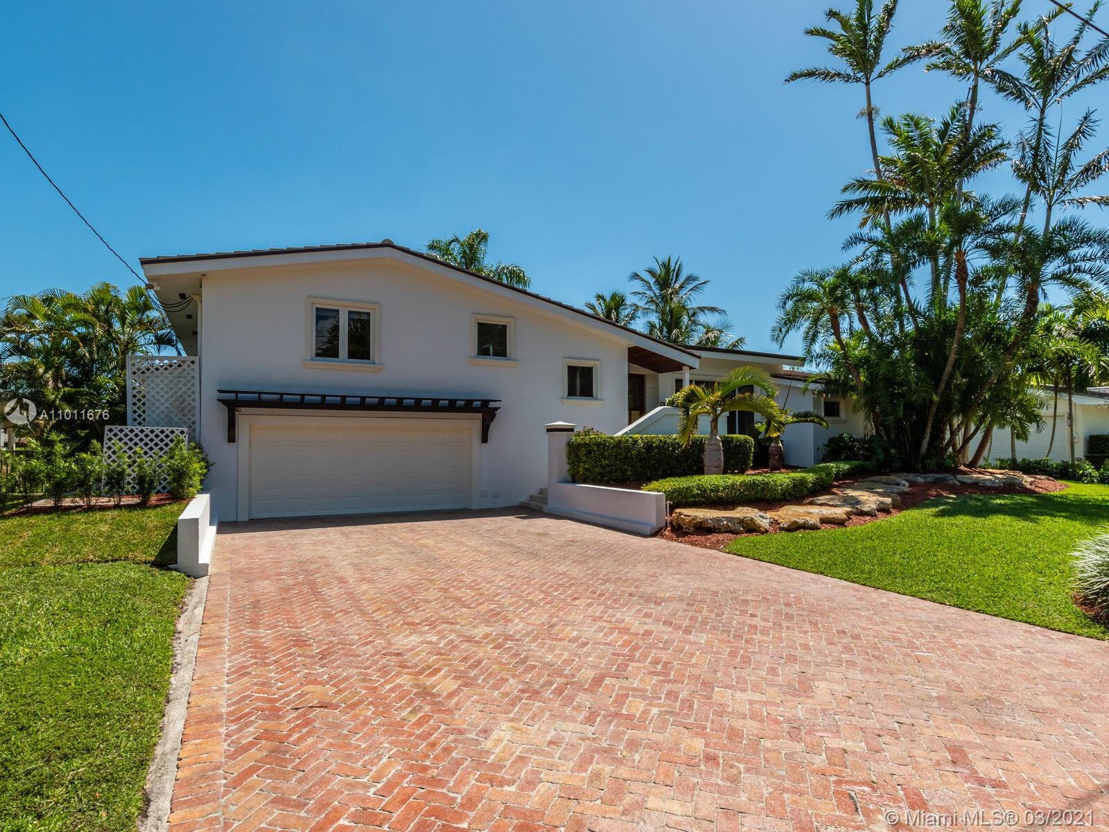 12521 Ramiro St Coral Gables, FL 33156