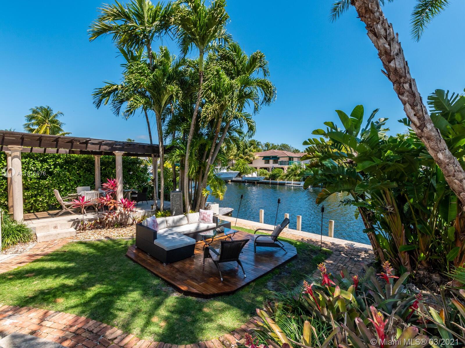 12521 Ramiro St Coral Gables, FL 33156