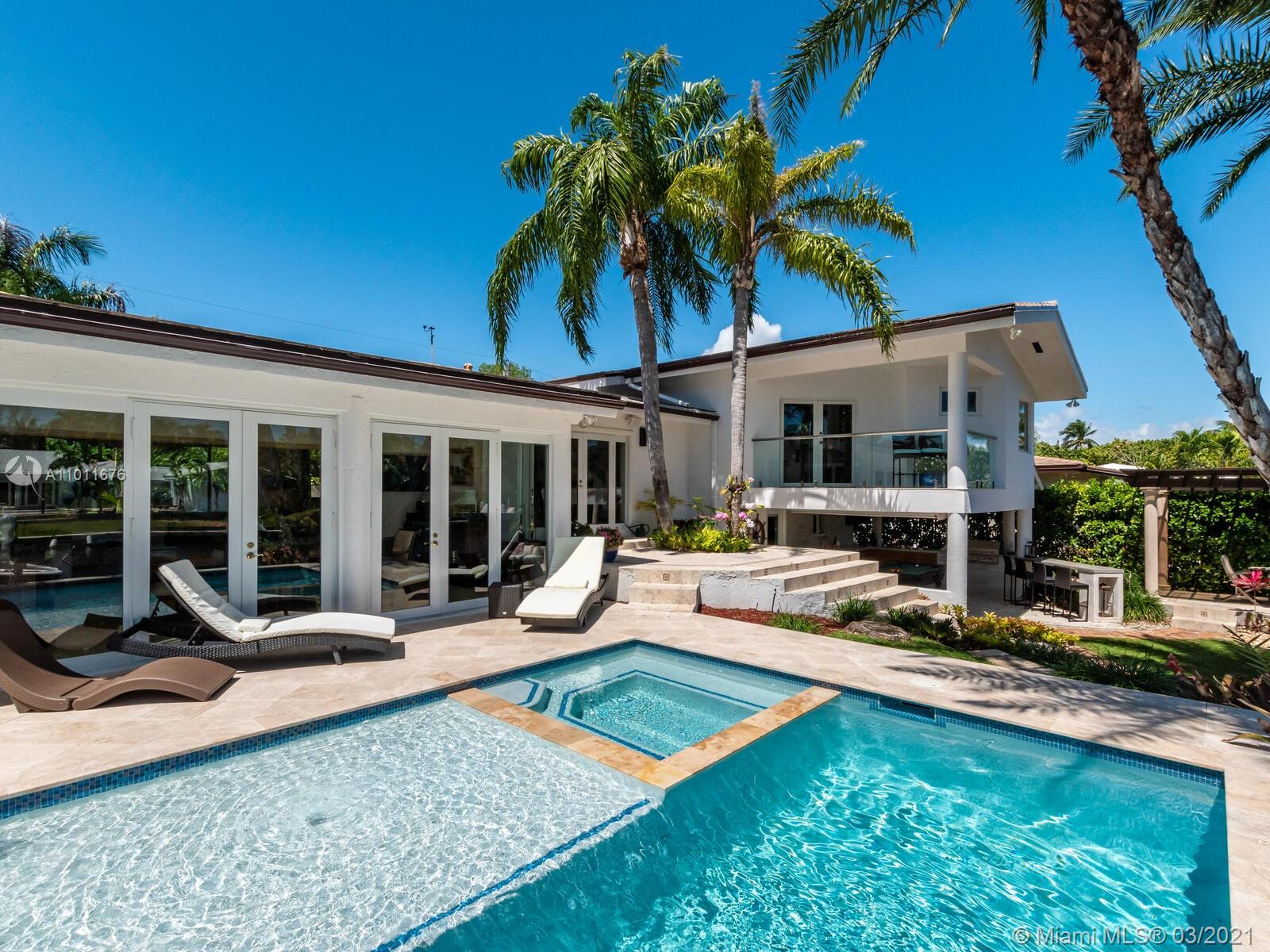 12521 Ramiro St Coral Gables, FL 33156