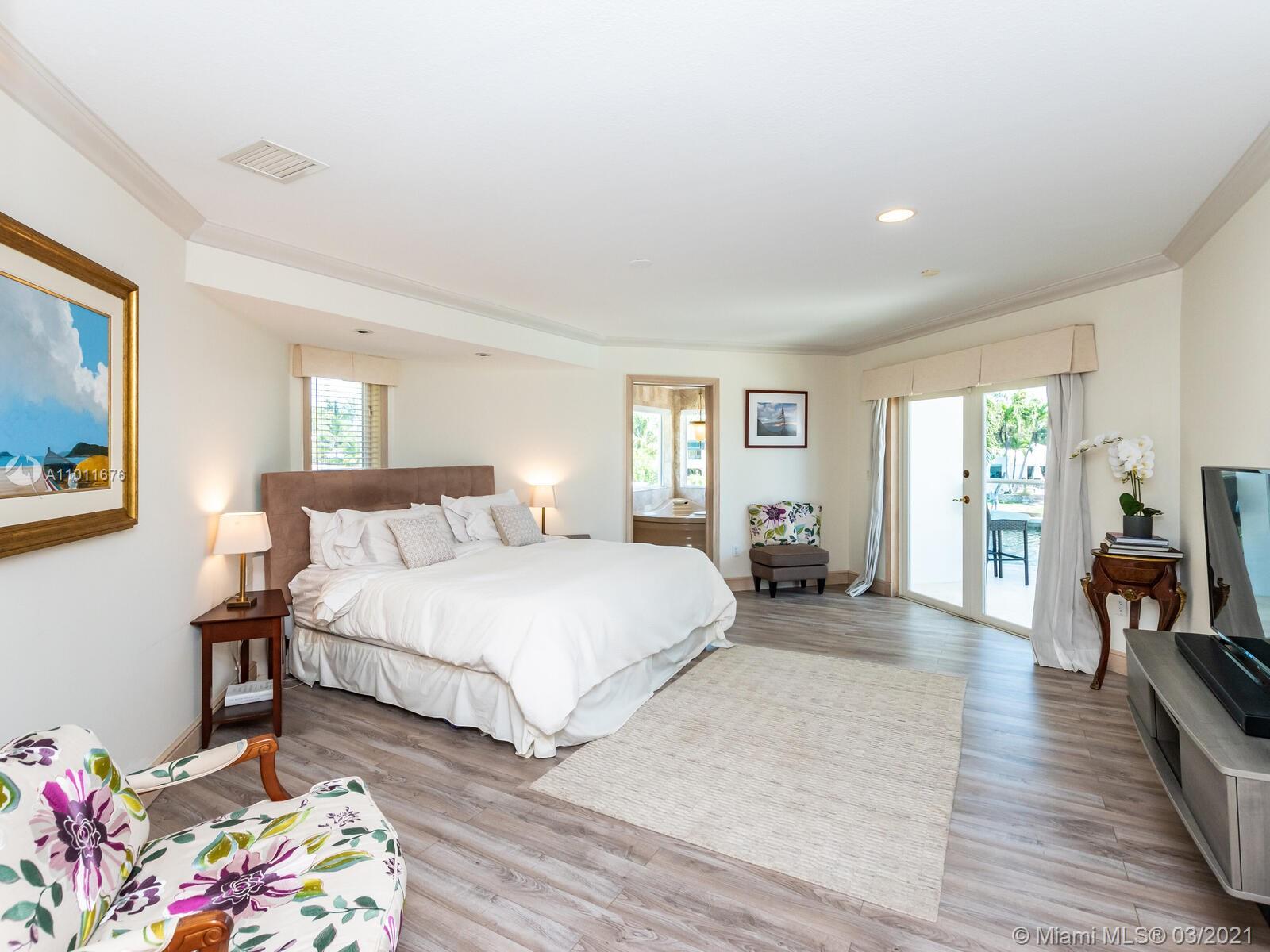 12521 Ramiro St Coral Gables, FL 33156