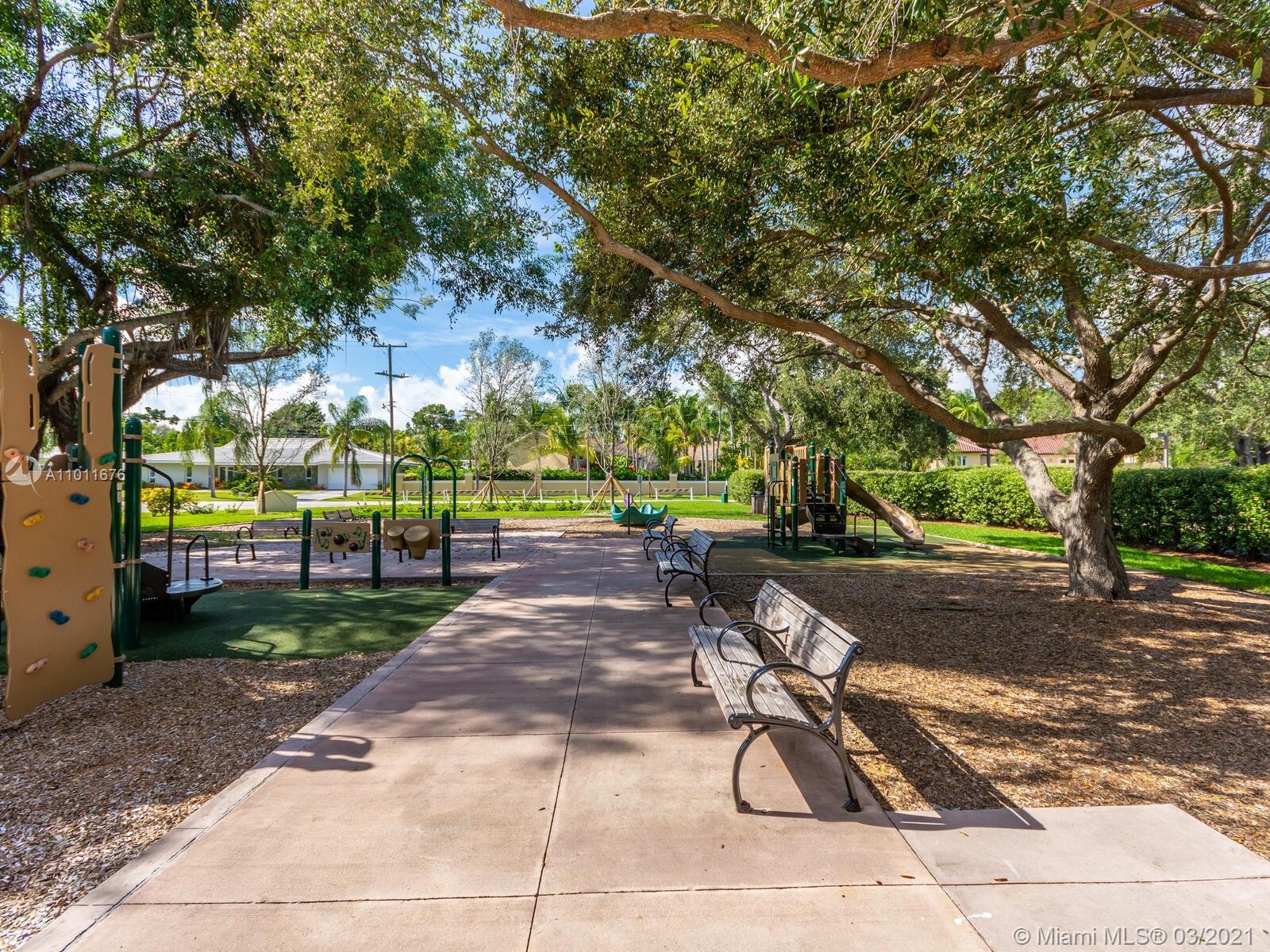 12521 Ramiro St Coral Gables, FL 33156