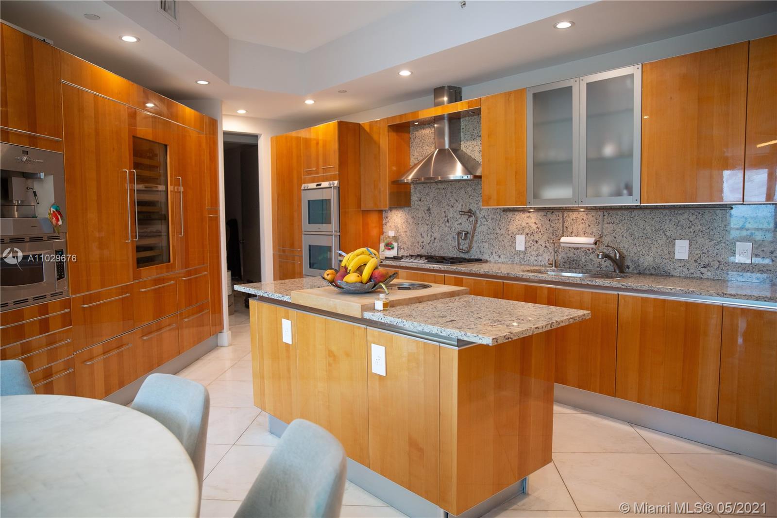 16051 Collins Ave #404 Sunny Isles Beach, FL 33160