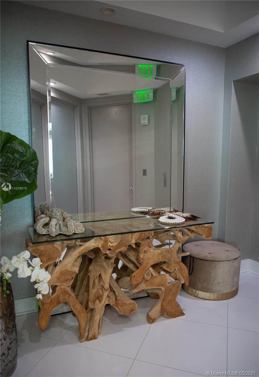 16051 Collins Ave #404 Sunny Isles Beach, FL 33160