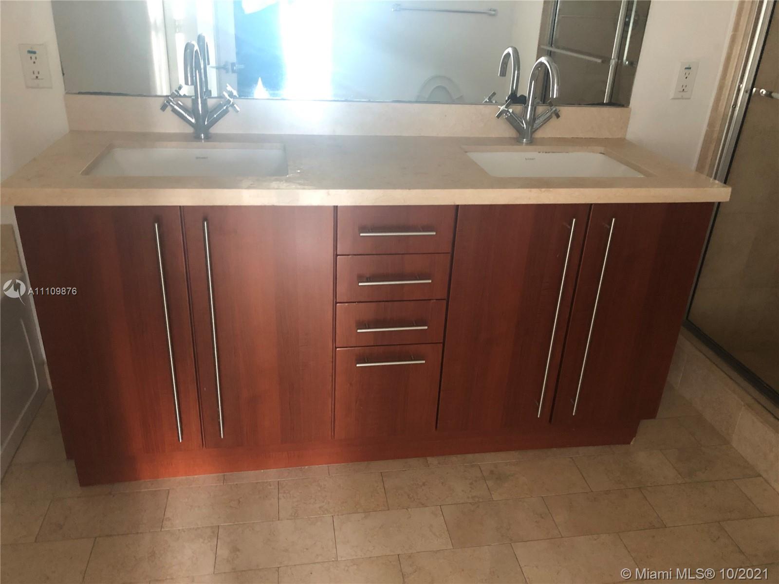 1111 SW 1st Ave #2522-N, Miami, FL 33130