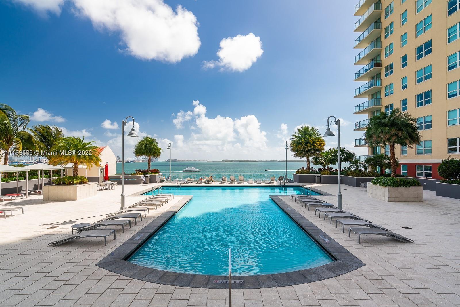 image The Mark on Brickell11