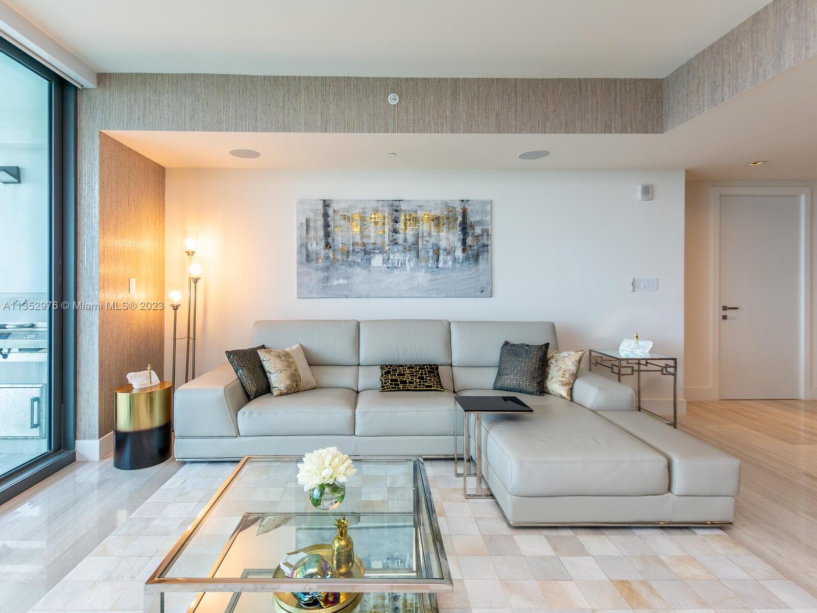 image Echo Brickell9