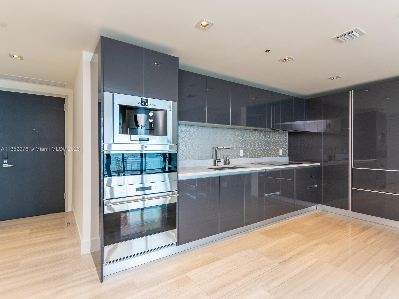image Echo Brickell11