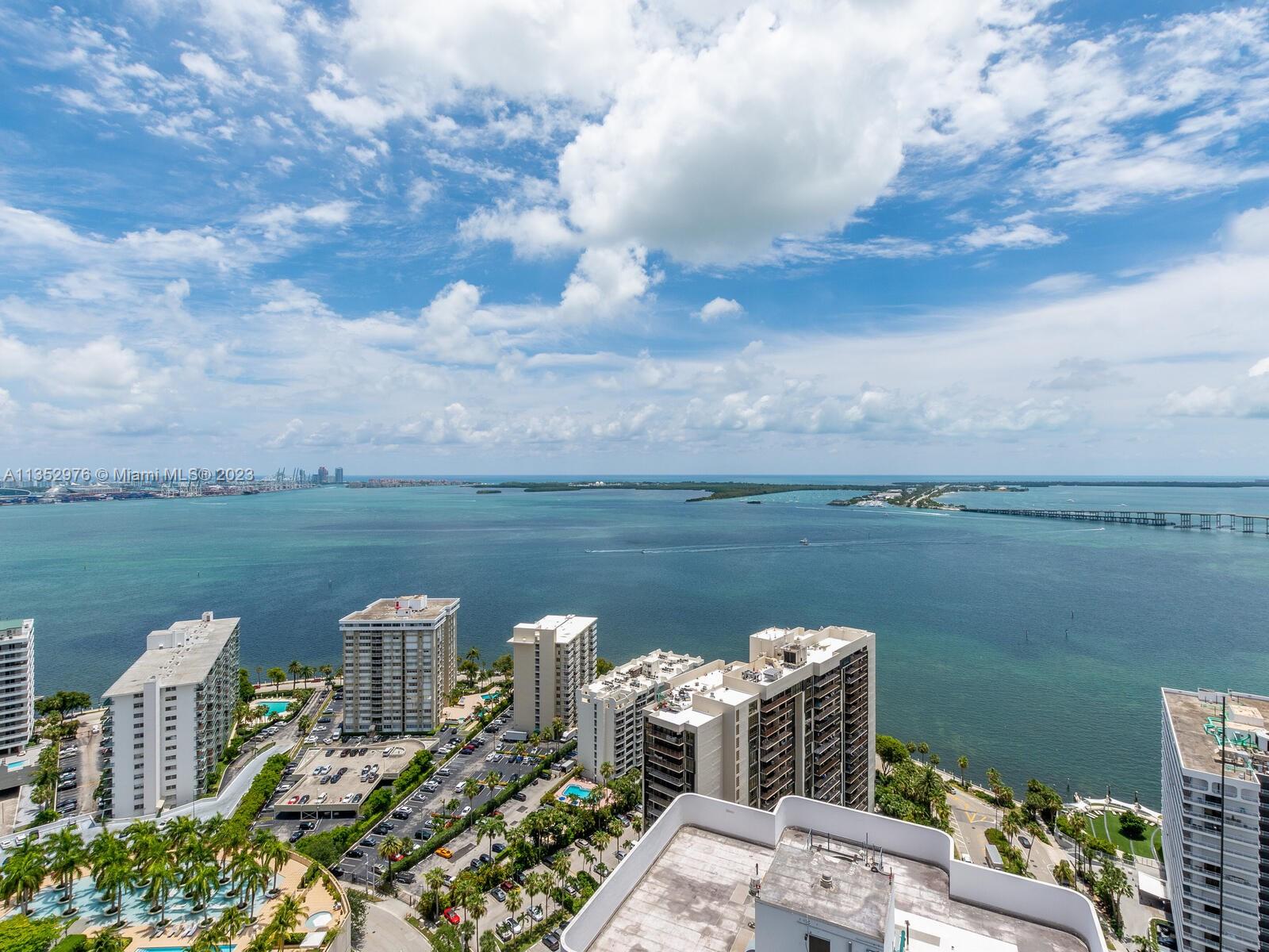 image Echo Brickell27