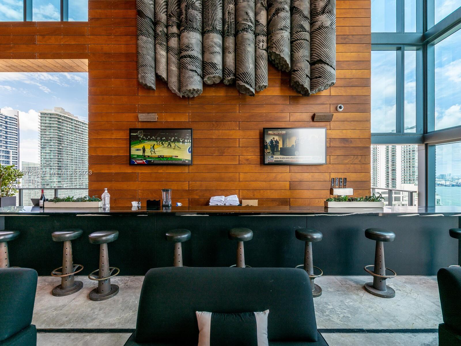 image Echo Brickell30