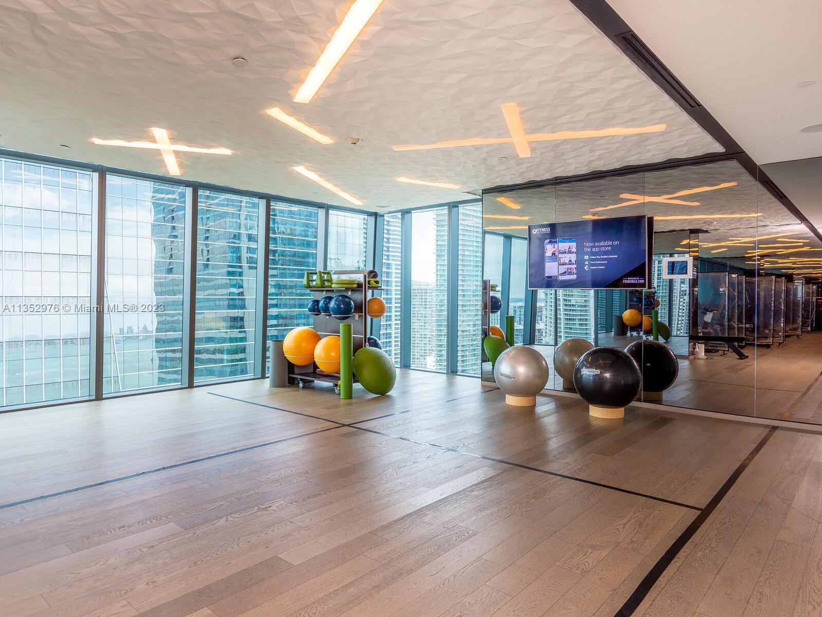 image Echo Brickell47