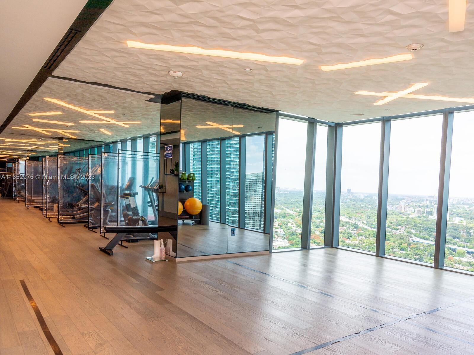 image Echo Brickell48