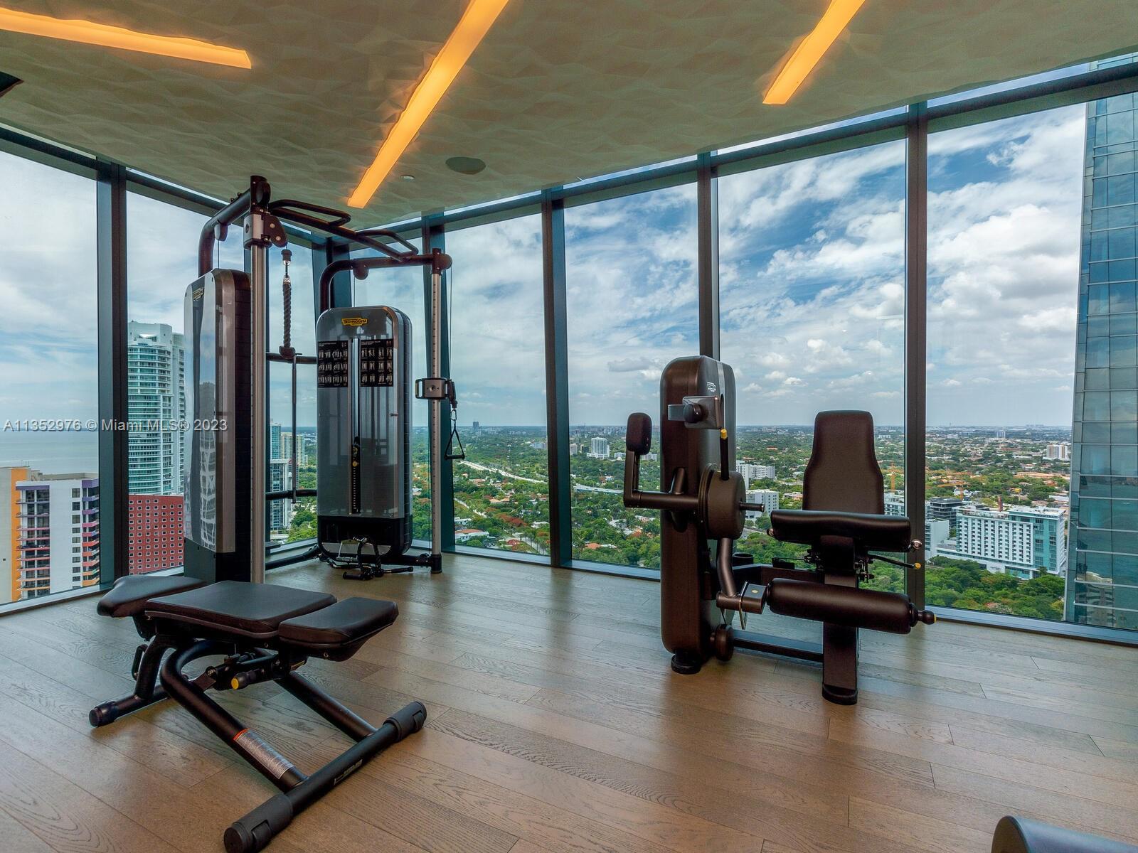 image Echo Brickell52