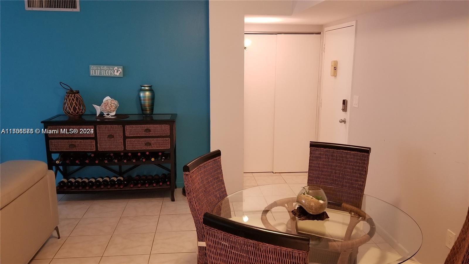 1833 S Ocean Dr #207,Hallandale Beach, FL 33009