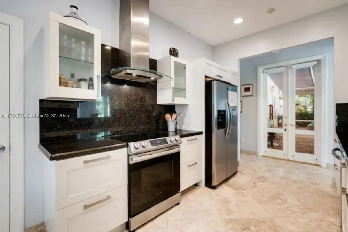 1725 Tigertail Ave Miami, FL 33133