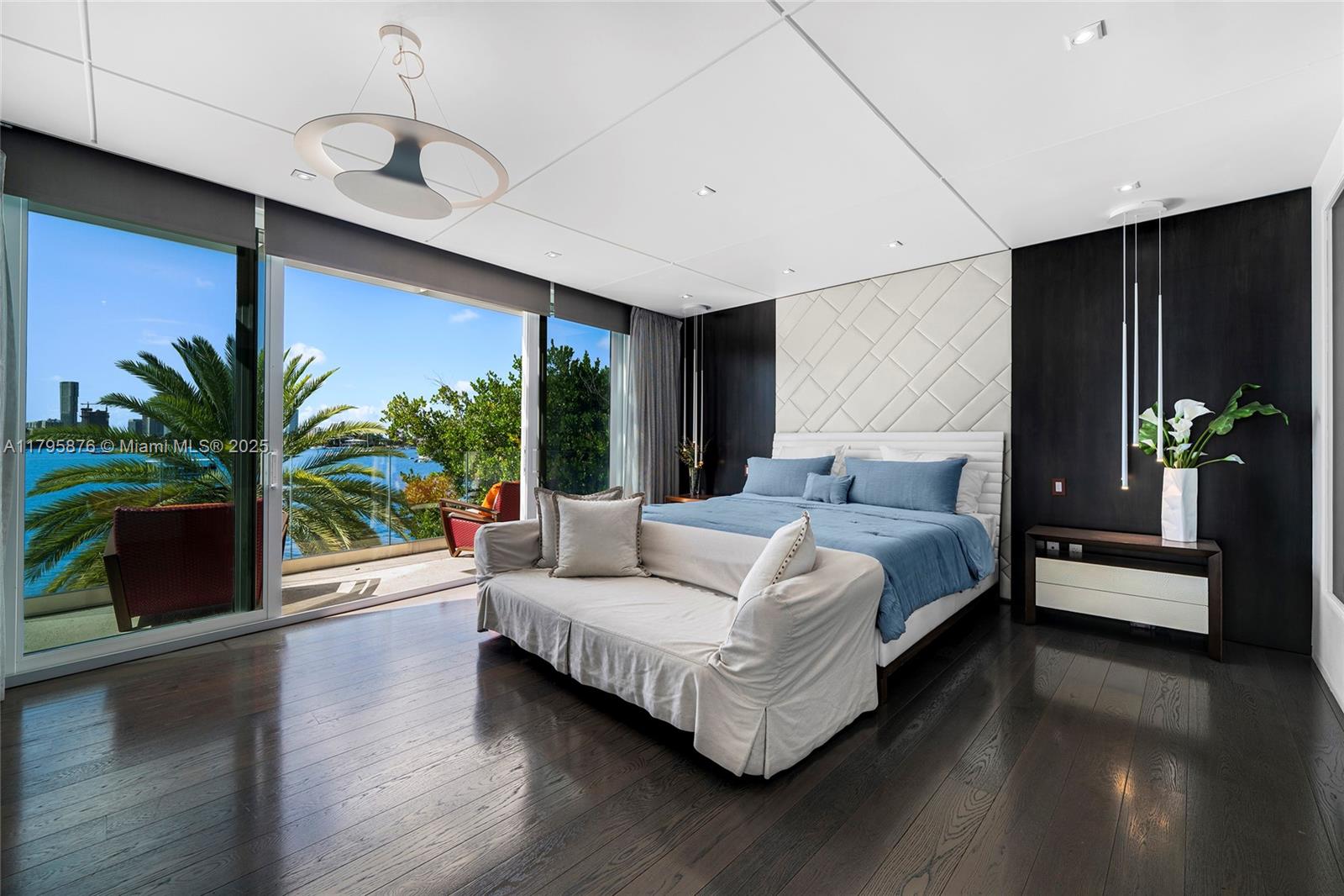 441 N Hibiscus Dr Miami Beach, FL 33139 441 N Hibiscus Dr Miami Beach, FL 33139