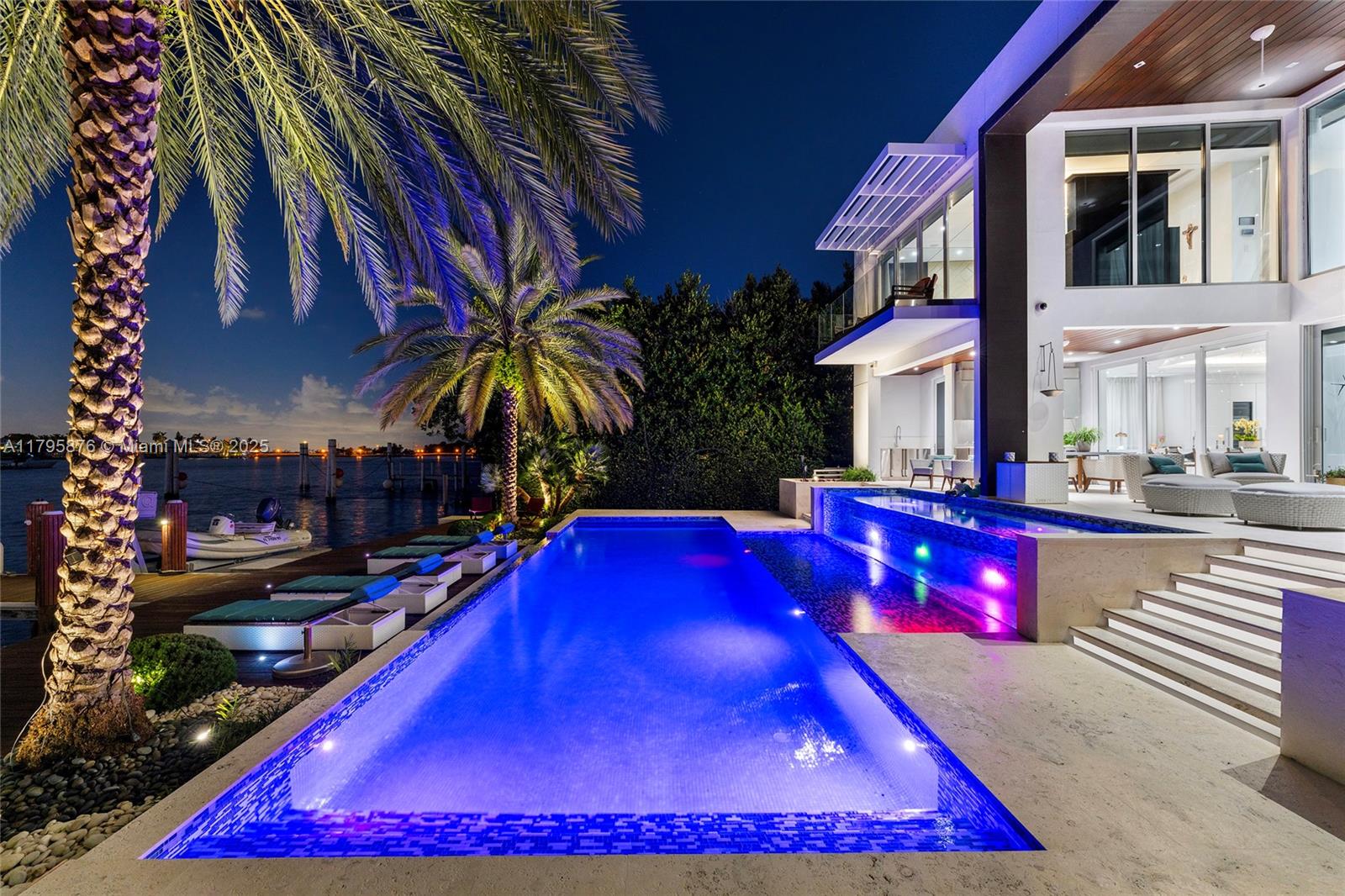 441 N Hibiscus Dr Miami Beach, FL 33139 441 N Hibiscus Dr Miami Beach, FL 33139