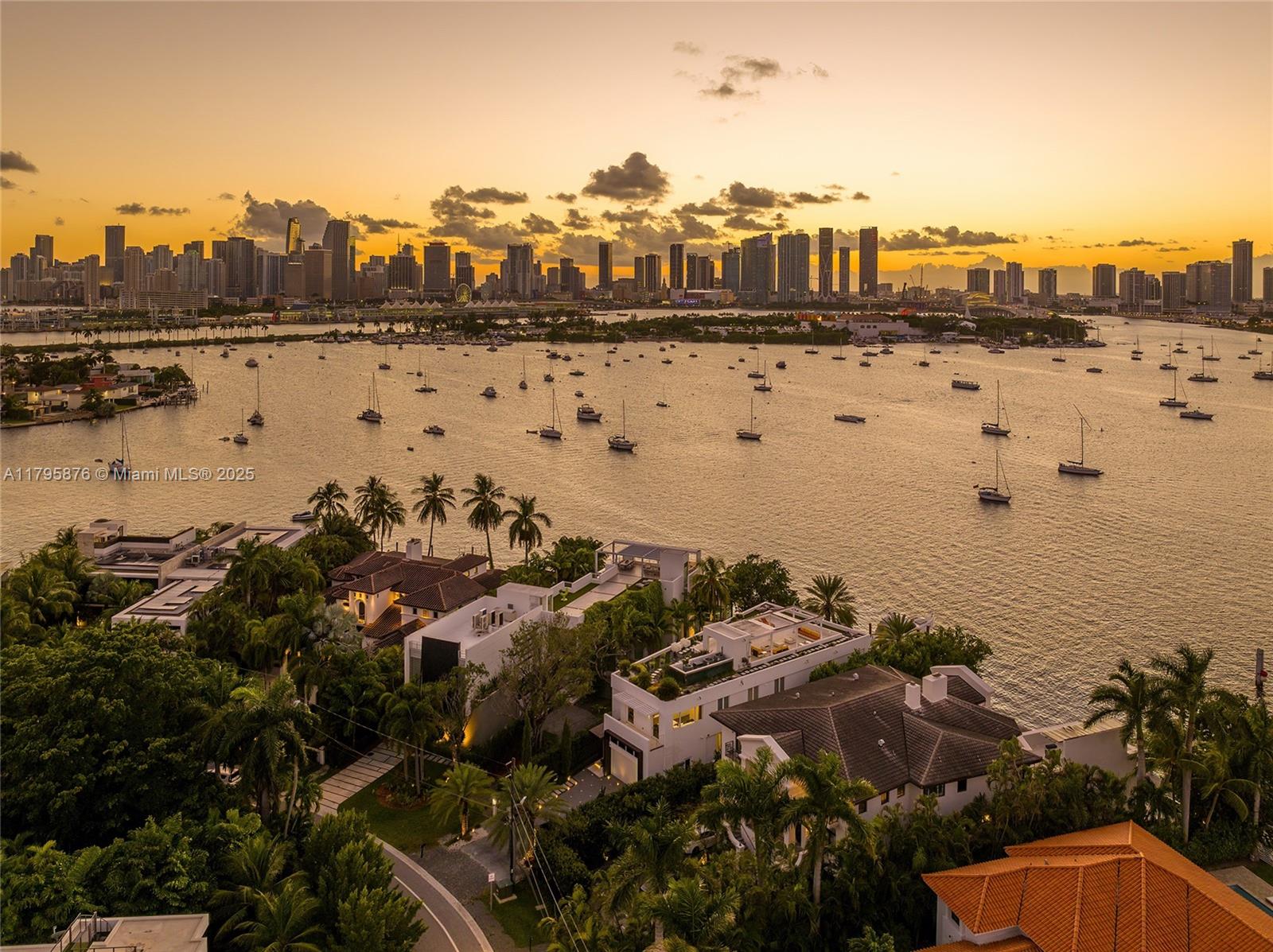 441 N Hibiscus Dr Miami Beach, FL 33139 441 N Hibiscus Dr Miami Beach, FL 33139