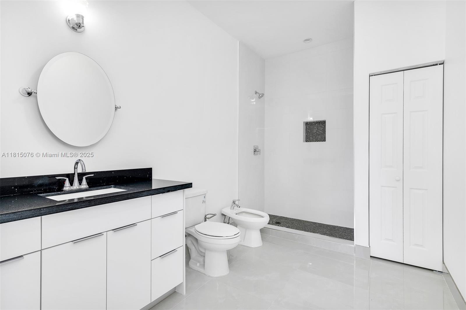 785 SW 7th Ave #B Hallandale Beach, FL 33009