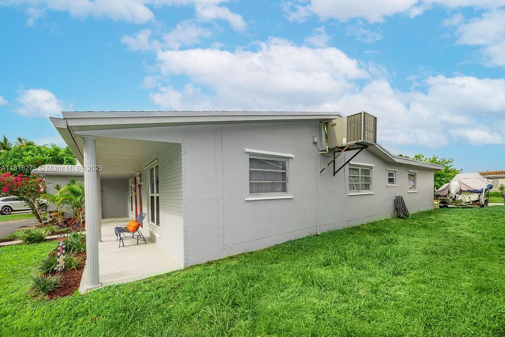 1801 N 55th Ave,Hollywood, FL 33021