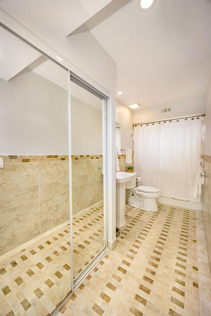 1801 N 55th Ave,Hollywood, FL 33021