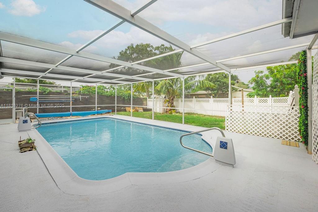 1801 N 55th Ave,Hollywood, FL 33021