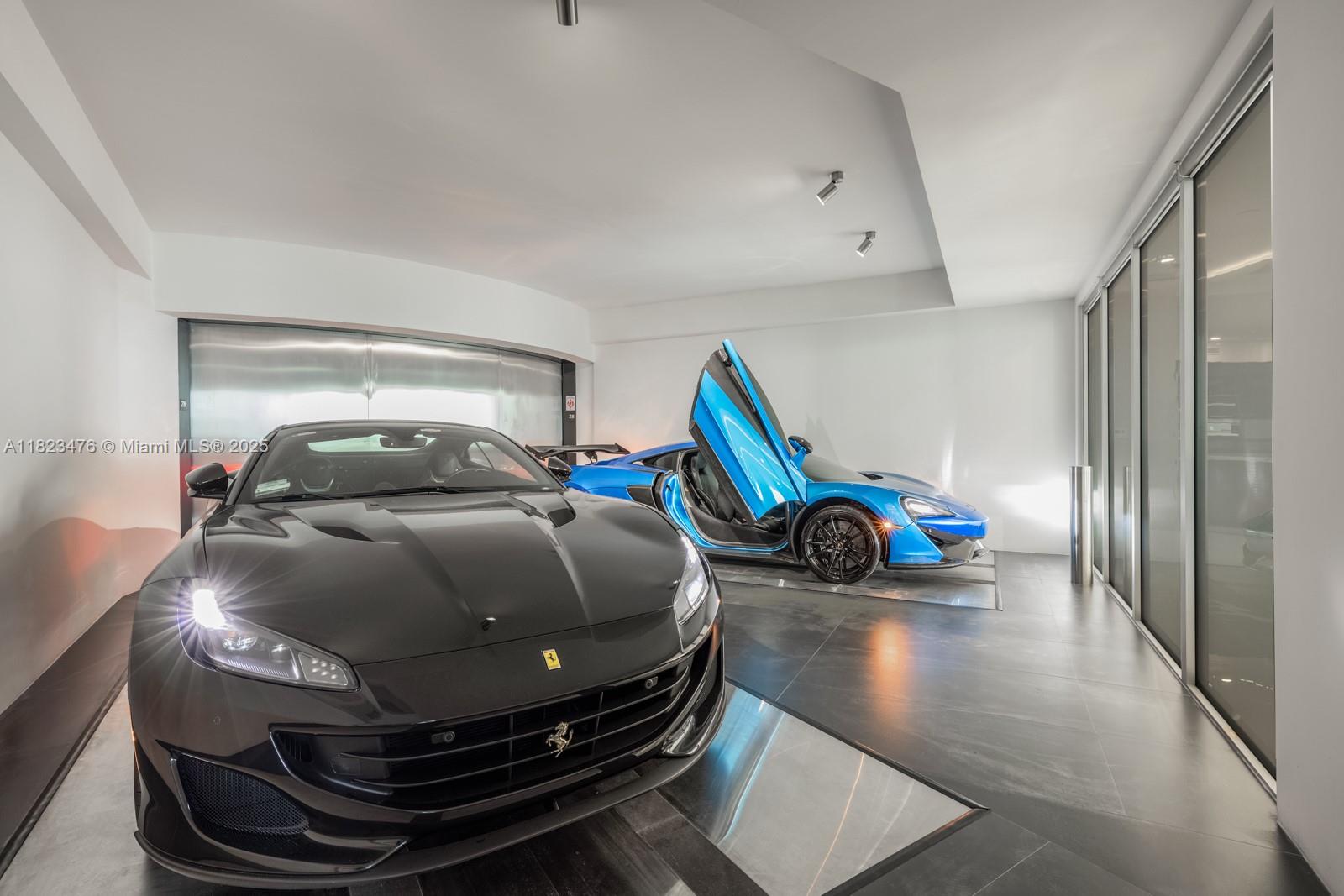 image Porsche Design Tower26